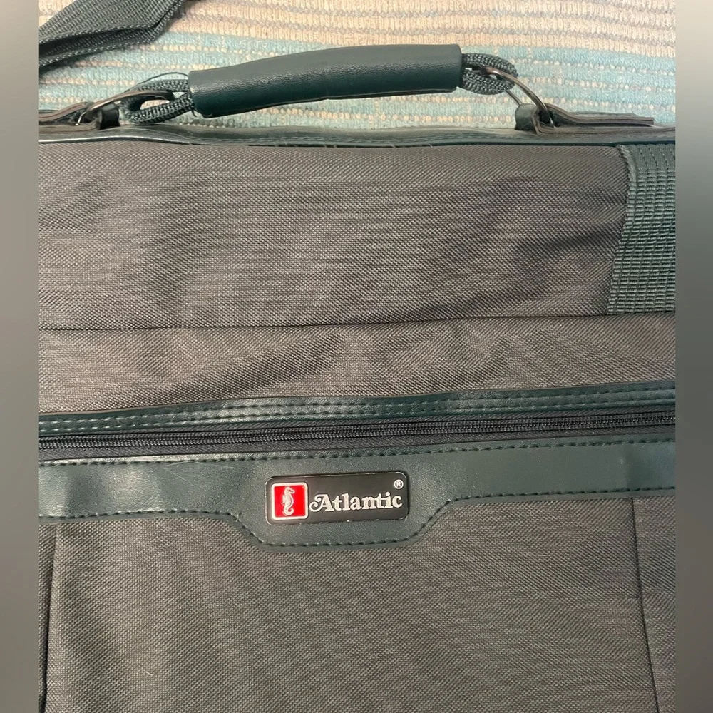 Atlantic: dark army green vintage wardrobe bag